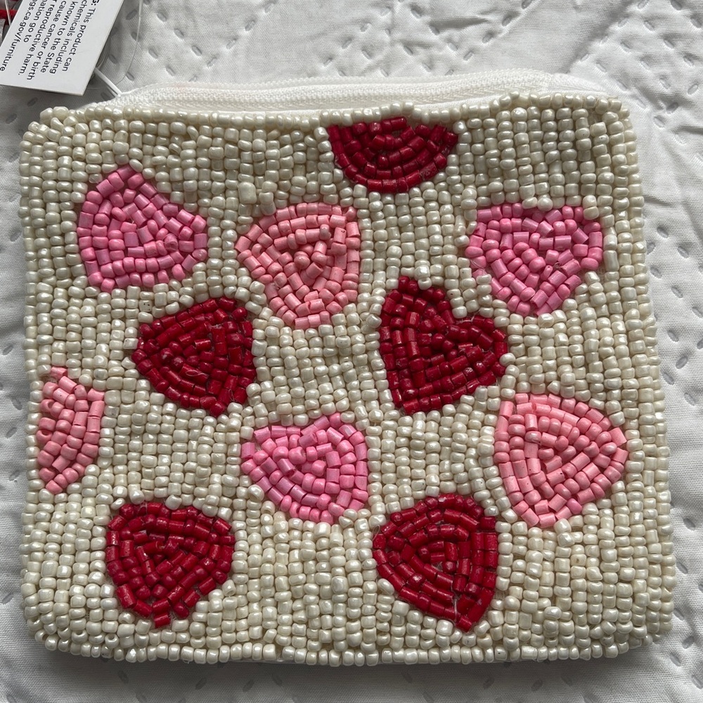 Beaded Heart Pouch - Pink and Red - Picture 6 of 6